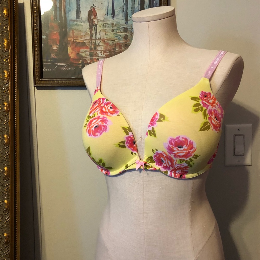 Victoria Secret Floral Bra.